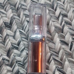 L'Oreal Lipstick - Luminous Coral No. 170